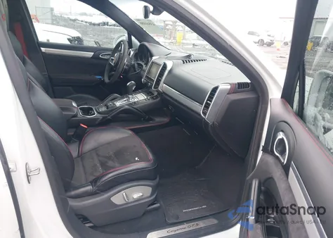 2016 Porsche Cayenne Gts из США, поврежденный, VIN WP1AD2A27GLA72017